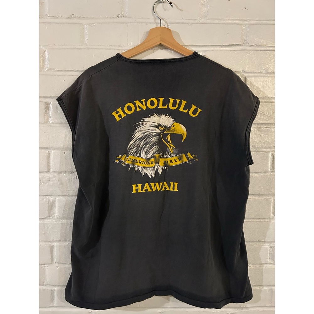 Vintage Harley Davidson Tshirt XL Legends Live Where Legends Roam Honolulu